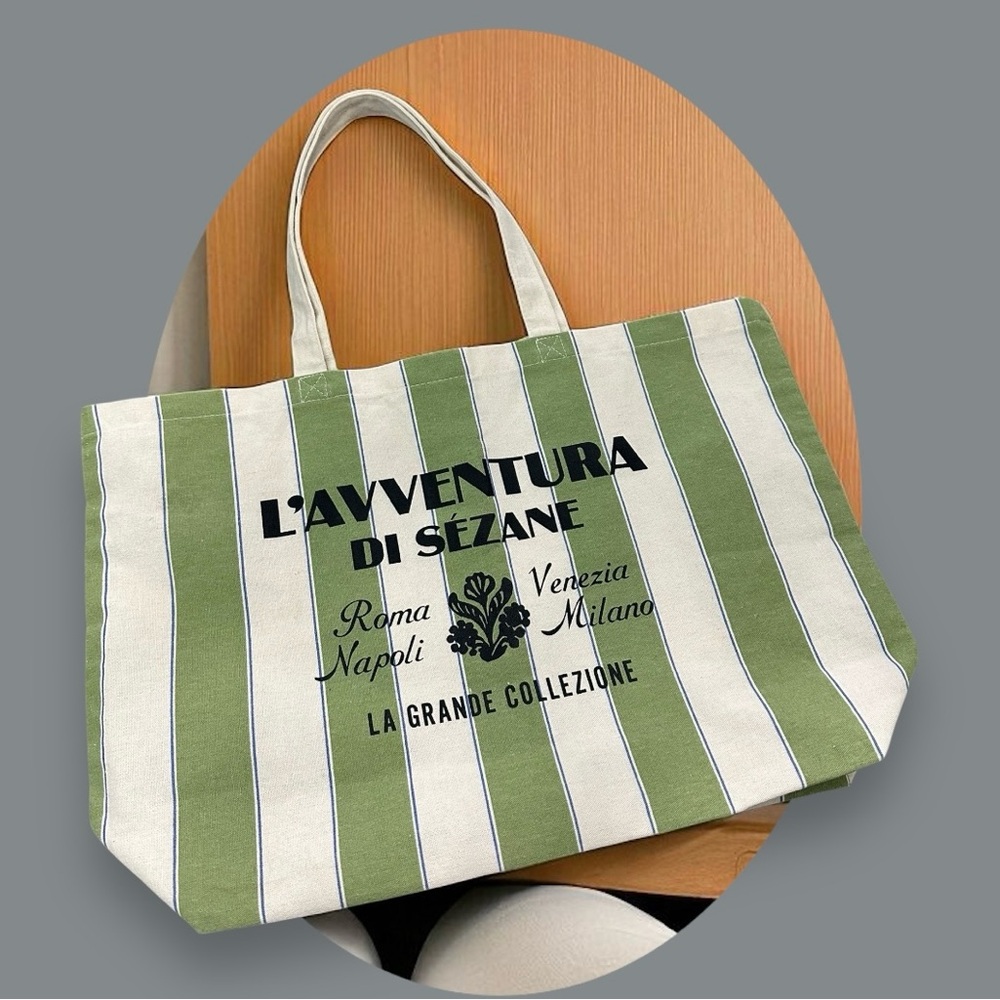 Sezane L’avventura Cotton Tote Bag.
Green/Cream Stripe. 20” X 13 1/2”